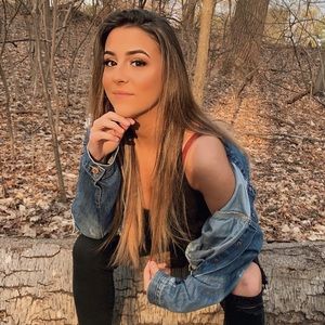 Meet your Posher, Sofia